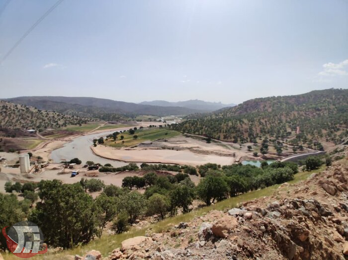 سدی که فقط حرفش بود