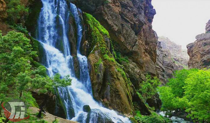 منطقه گردشگری آبشار «آب سفید» تعطیل است