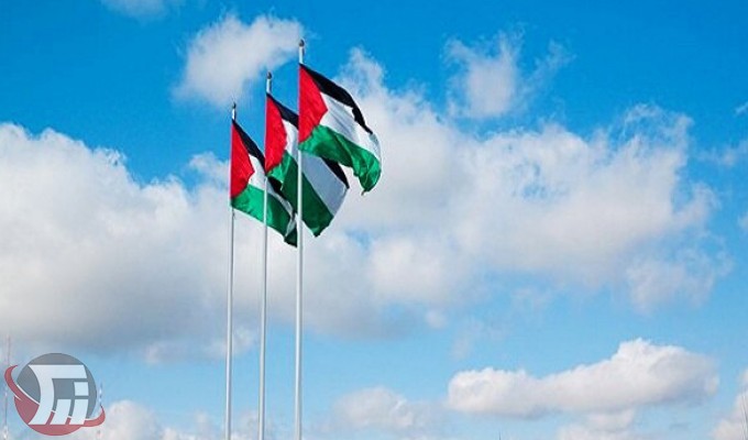 اهتزاز پرچم فلسطین در میدان ۲۲ بهمن خرم‌آباد