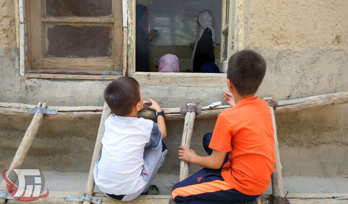 لرستان برای ۱۵۵۰ دانشآموزِ جامانده از تحصیل، آستین بالا زد