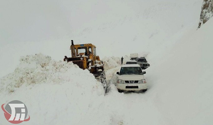 مسدود شدن راه ارتباطی ۳۷۲ روستای الیگودرز