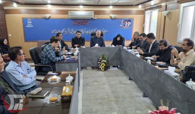 آماده‌سازی ۱۰۰ هکتار زمین در بروجرد برای احداث گلخانه