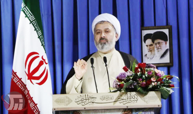 ملت ایران با الهام از قیام عاشورا در برابر استکبار ایستاده است