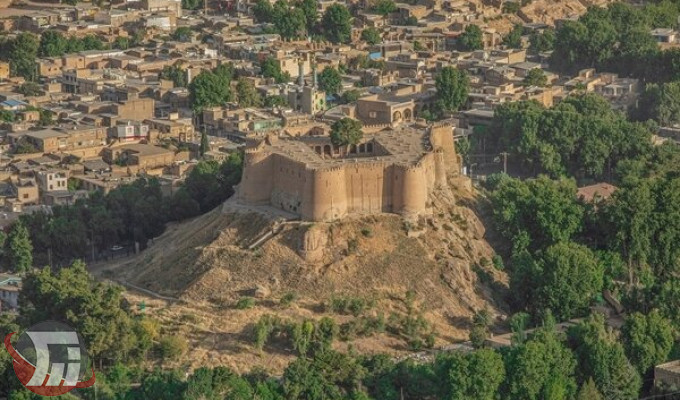 عملیات استحکامبخشی ضلع جنوبی قلعه تاریخی «فلکالافلاک»