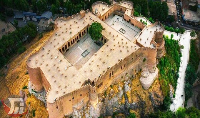 صدور سند قلعه «فلک الافلاک» خرم‌آباد