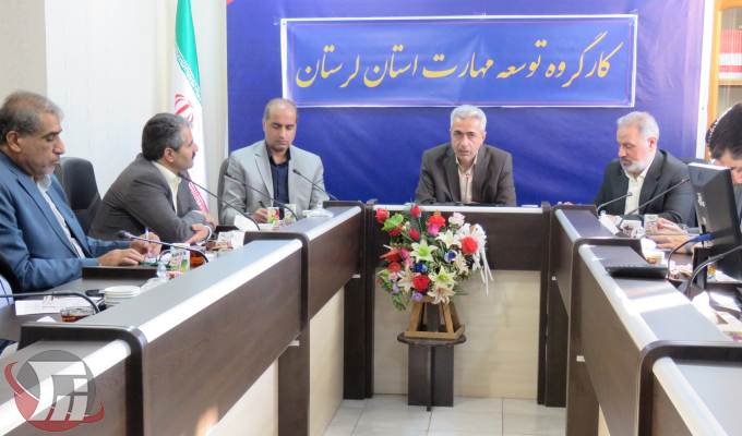 امیدی معاون اقتصادی استاندار لرستان