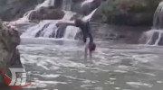 ناکامی غواصان در یافتن فرد غرق شده در آبشار بیشه