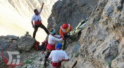 عملیات طاقت‌فرسای انتقال جسد کوهنورد اهوازی در قله «کول جنو» + تصاویر